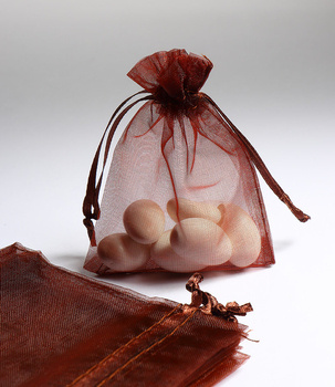 Woreczek z organzy 10x12cm - brąz