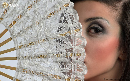 Wachlarz koronkowy - biały