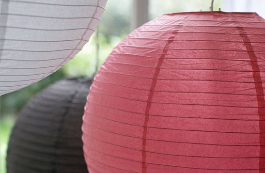 Lampion papierowy biały 30 cm – dekoracja na wesele, urodziny i eventy