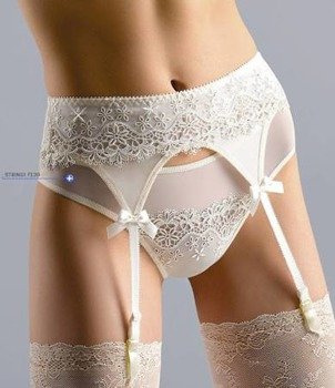 Stringi ecru JONQUIL F139