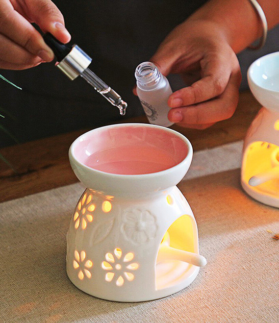 Ceramiczny kominek do olejków eterycznych