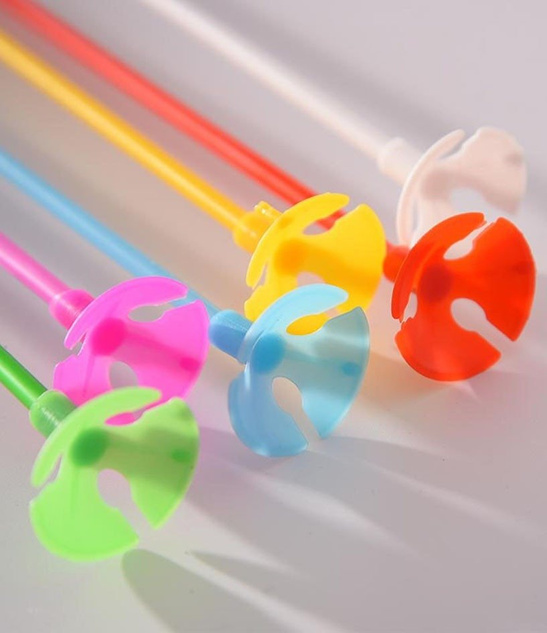 Patyczki do balonów 100szt - zielone