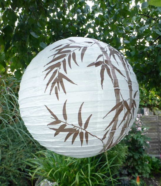 Lampion papierowy KULA 40 cm – bamboo, brąz, dekoracja na przyjęcia