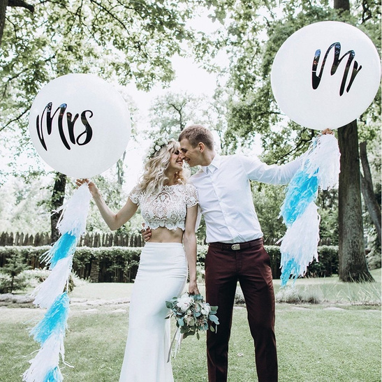 Balon lateksowy GIGANT z nadrukiem Mrs.