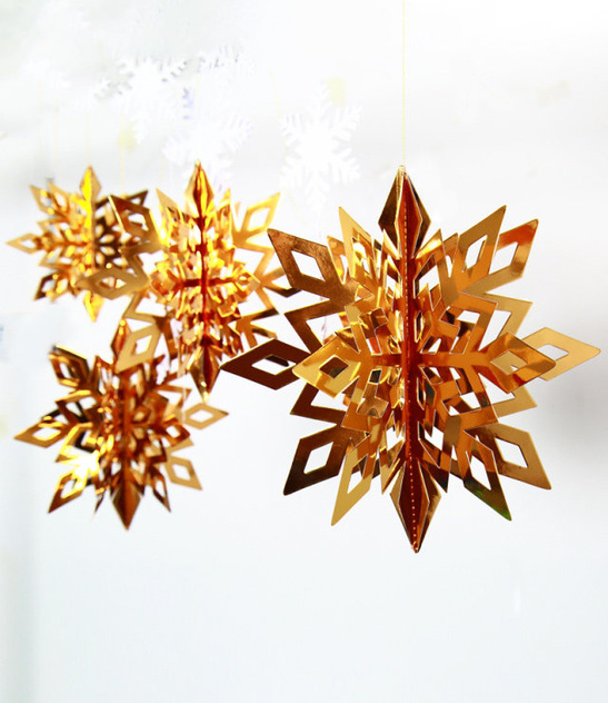 Papierowe Płatki Śniegu 3D, Złote, 6 szt. – Świąteczna Dekoracja